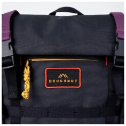 Doughnut Paratrooper Happy Camper 9 - Daypack -Outdoor Bekleidungs Laden doughnut paratrooper happy camper 9 daypack detail 4