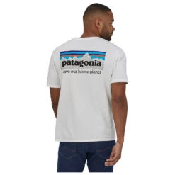 Patagonia P-6 Mission Organic T-Shirt - T-Shirt -Outdoor Bekleidungs Laden patagonia p 6 mission organic t shirt t shirt detail 3