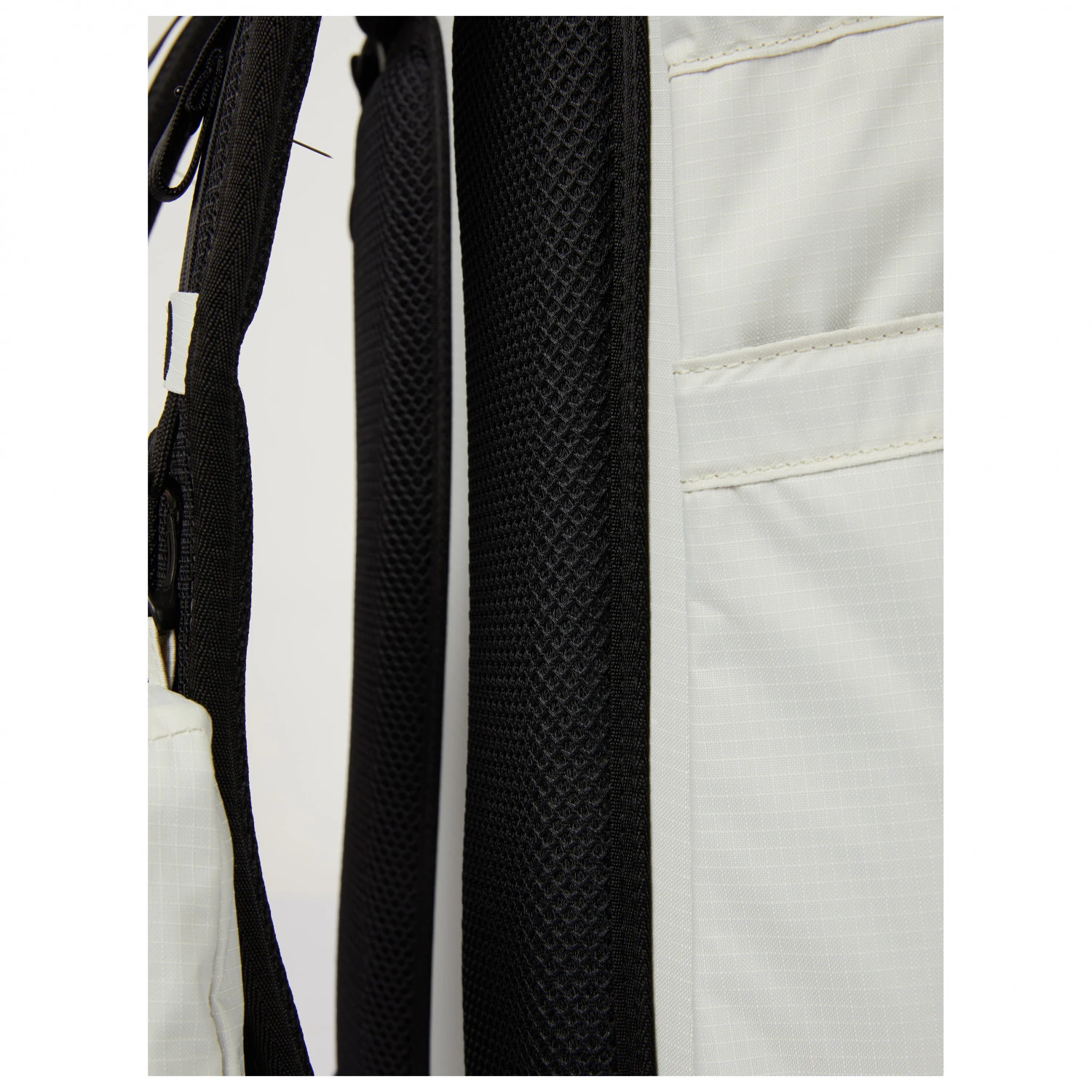 Pinqponq Komut 32 - Daypack 12 Pinqponq Komut 32 - Daypack – Bild 10