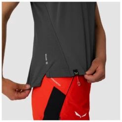 SALEWA Women's Pedroc Dry Hybrid Tank Top - Tank Top -Outdoor Bekleidungs Laden salewa womens pedroc dry hybrid tank top tank top detail 6