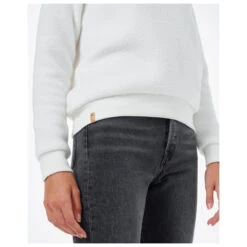 Tentree Women's Ecoloft Boyfriend Crew - Pullover 11 Tentree Women's Ecoloft Boyfriend Crew - Pullover -Outdoor Bekleidungs Laden tentree womens ecoloft boyfriend crew pullover detail 4